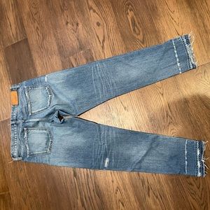 Moussy vintage denim button fly Jean 100 cotton.  No size label fits like a 29